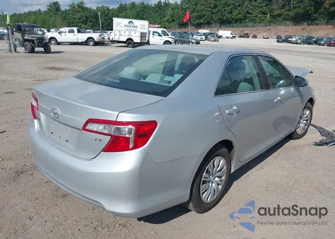 2012 Toyota Camry Le z USA, uszkodzony, nr VIN 4T1BF1FK4CU187984